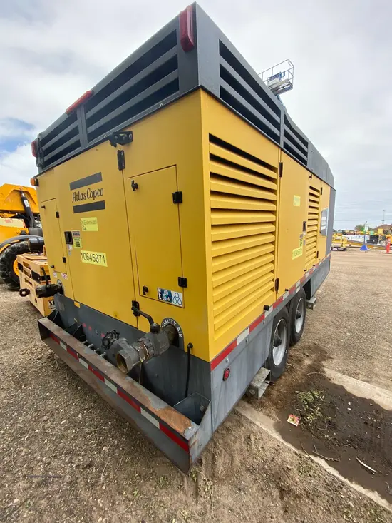 2017 Atlas Copco XAS1800 JD7 T4F Air Compressor