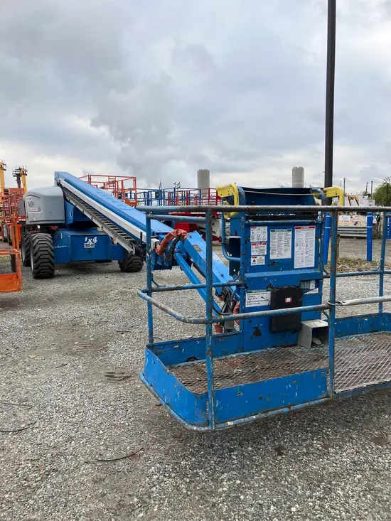 2015 Genie S-85 Boom Lift