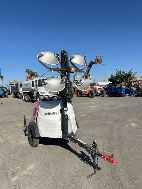 2017 Magnum Pro MLT6SM Portable Light Tower