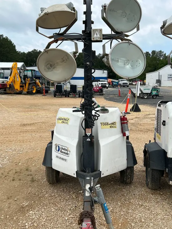 2017 Magnum Pro MLT6SM Portable Light Tower