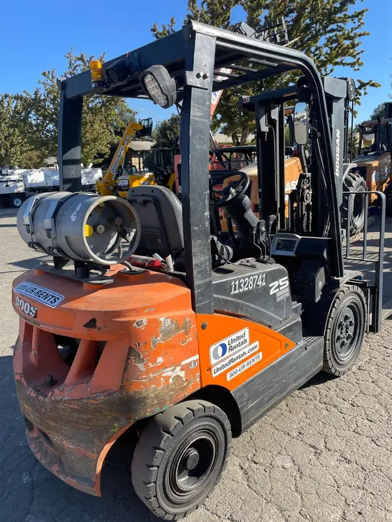 2021 Doosan G25P-7DF Warehouse Forklift