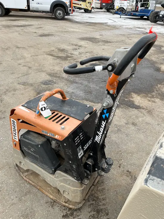 2022 Multiquip MVH208GH Vibratory Plate Compactor