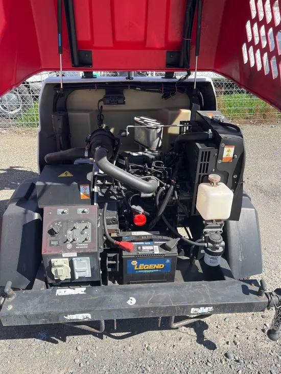 2015 Magnum Pro MLT6SM Portable Light Tower