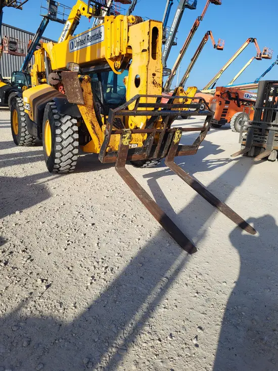 2017 JCB 512-56 S Forklift