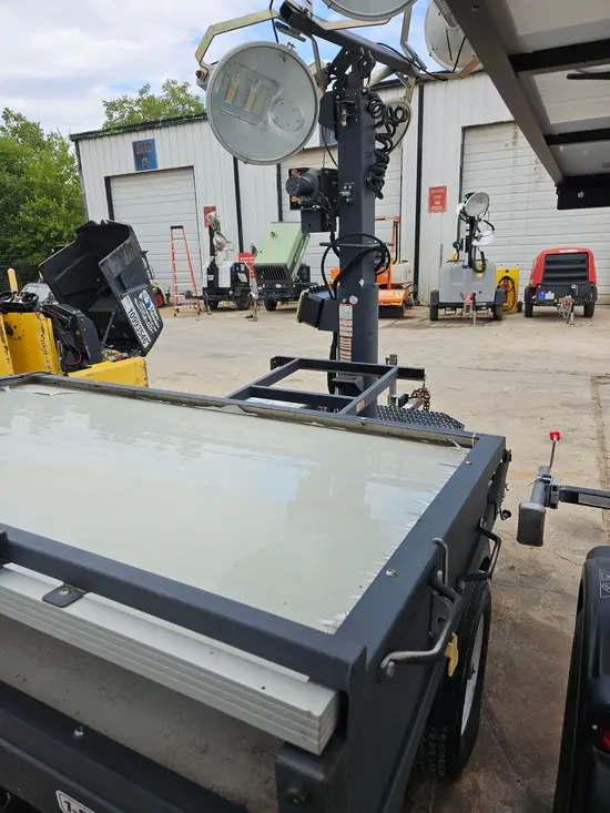 2015 Magnum Pro MLT4000S Portable Light Tower