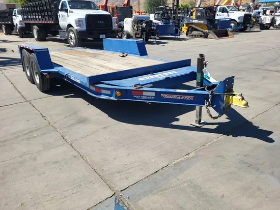 2018 Towmaster T-10DT-16 Trailer