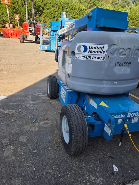 2014 Genie Z-45/25J DC Articulating Boom Lift