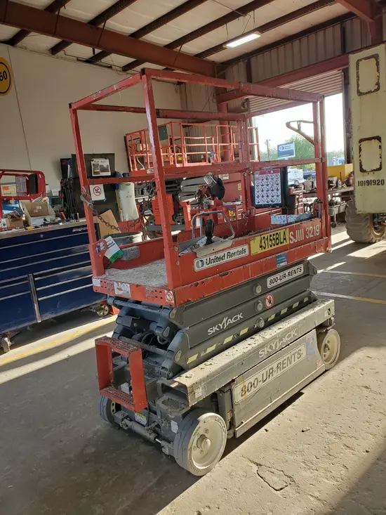 2017 Skyjack SJIII3219 Scissor Lift