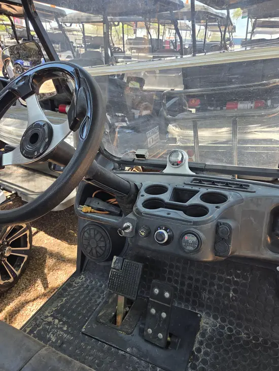 2022 EVOLUTION CLASSIC 4 PRO Utility Vehicle