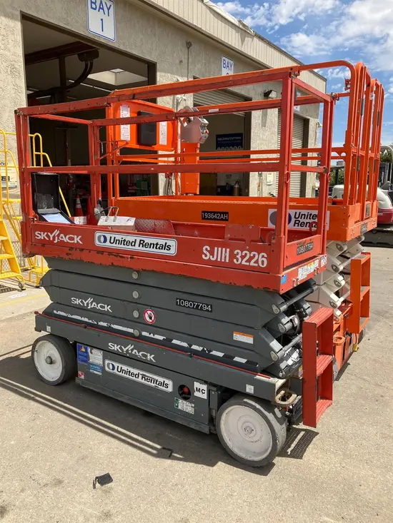 2018 Skyjack SJIII3226 Scissor Lift
