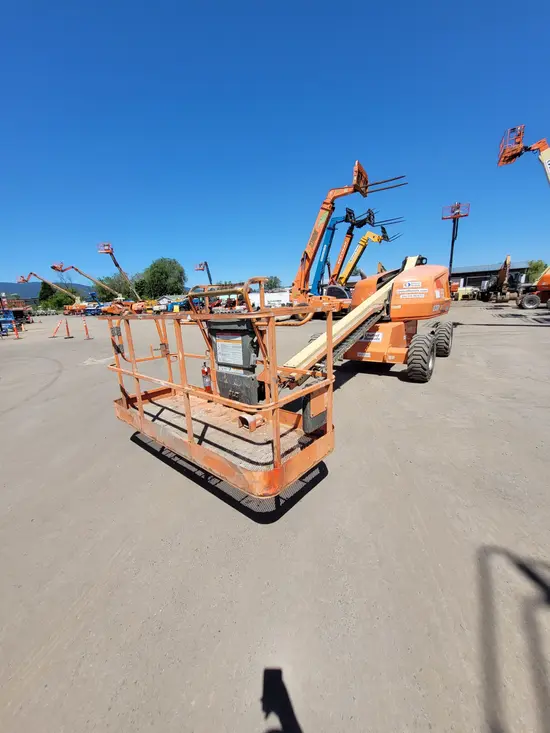 2017 JLG 400S Boom Lift