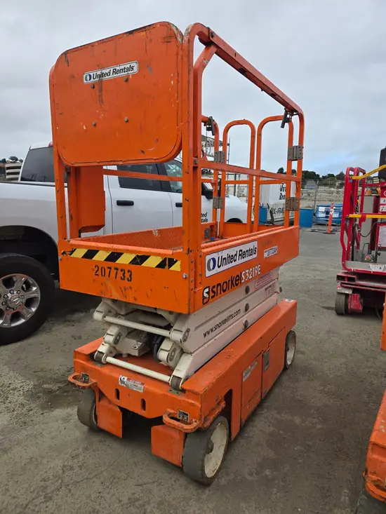 2018 Snorkel S3219E Scissor Lift