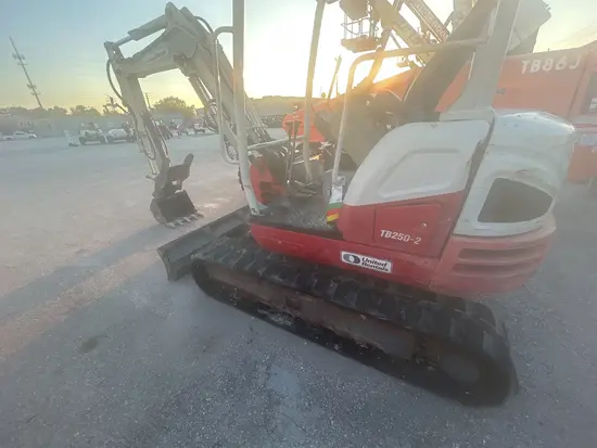 2019 Takeuchi TB250-2 Mini Excavator