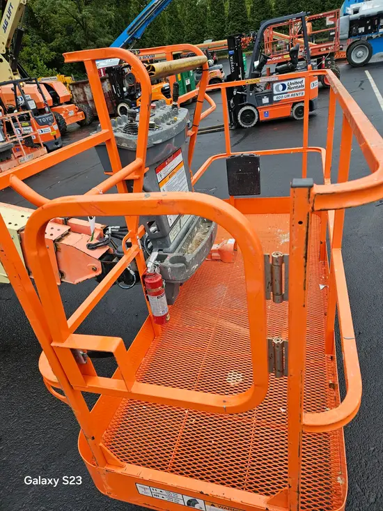 2017 JLG 600S Boom Lift