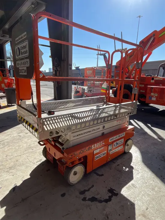 2021 Snorkel S3215L Scissor Lift