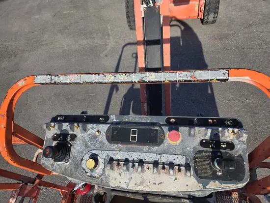 2015 JLG E450AJ Articulating Boom Lift