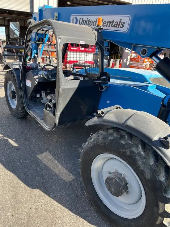 2015 Genie GTH-844 Forklift