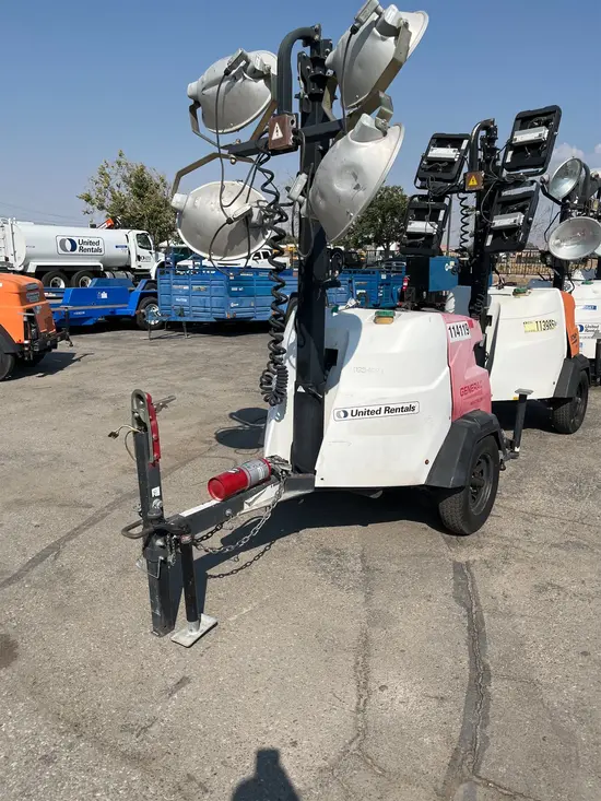 2017 Magnum Pro MLT6SM Portable Light Tower