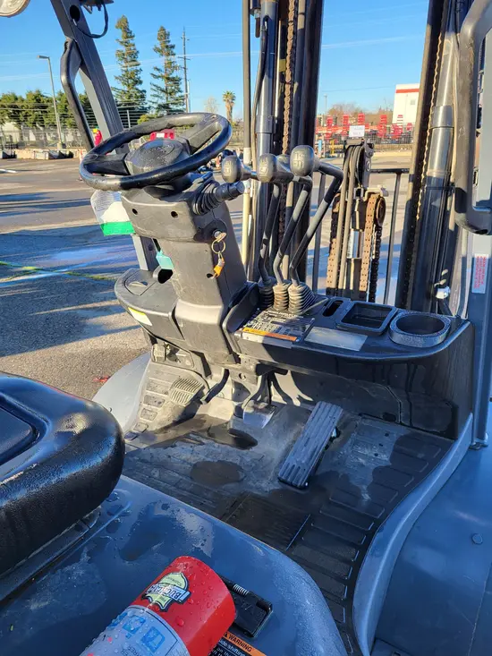 2020 Toyota 8FGU25 Warehouse Forklift