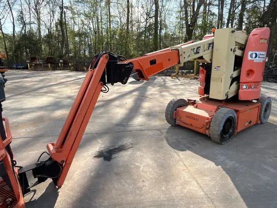 2012 JLG E300AJP Articulating Boom Lift