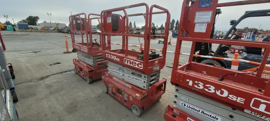 2017 MEC 1330SE Scissor Lift