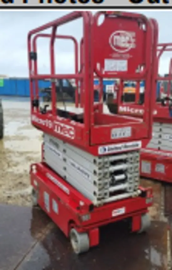 2018 MEC MICRO 19 Scissor Lift