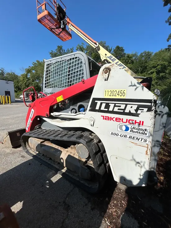 2021 Takeuchi TL12R2-CR Track Loader