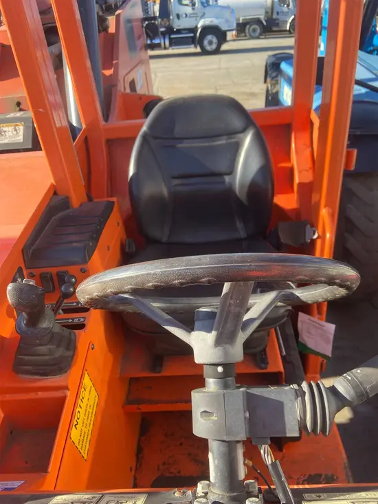2017 SKYTRAK 10054 Forklift