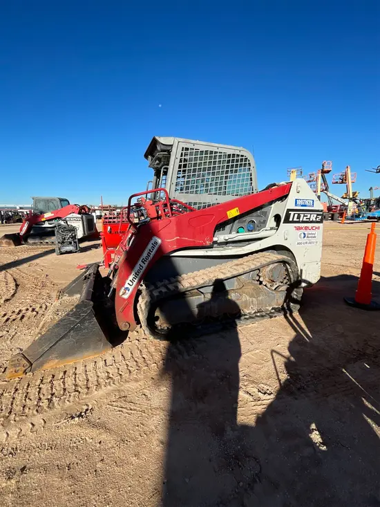 2019 Takeuchi TL12R2-CR Track Loader