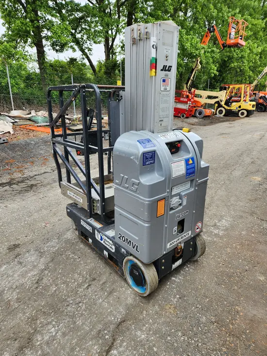 2018 JLG 20MVL Self-Propelled One-Person Lift