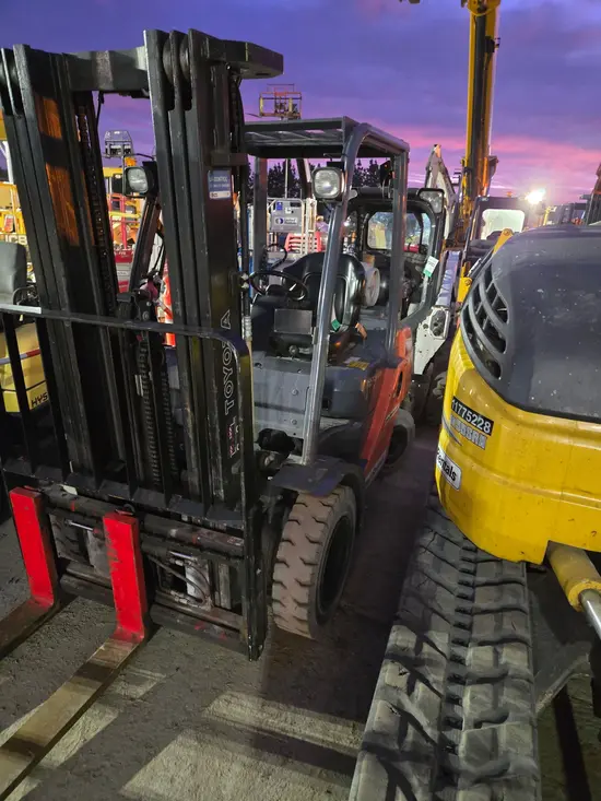 2019 Toyota 8FGU25 Warehouse Forklift