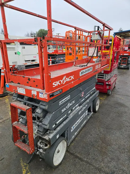 2018 Skyjack SJIII3226 Scissor Lift