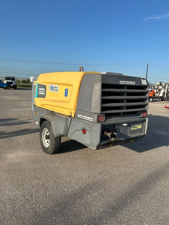 2017 Atlas Copco XAS440JD T4F Air Compressor