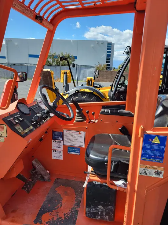 2017 SKYTRAK 8042 Forklift