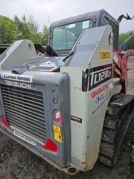 2022 Takeuchi TL12R2-CR Track Loader