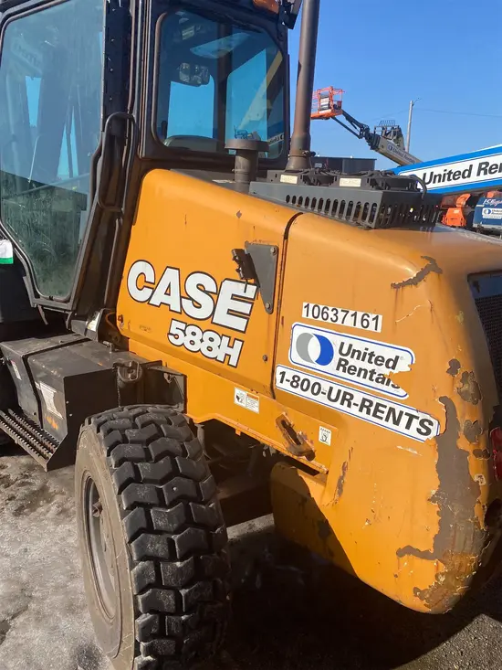 2017 Case 588H Forklift