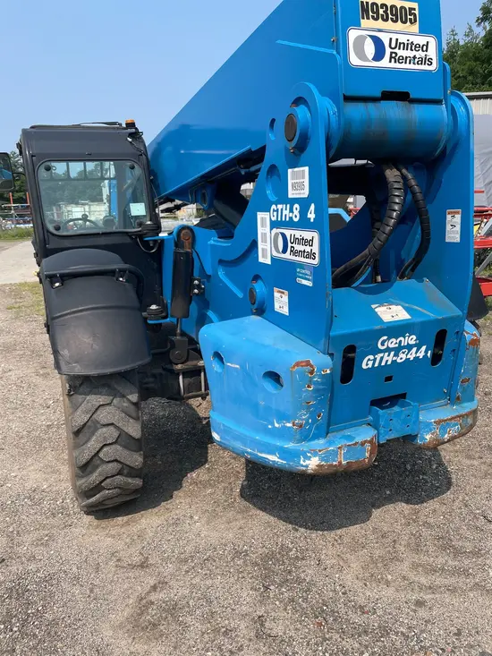 2016 Genie GTH-844D Forklift