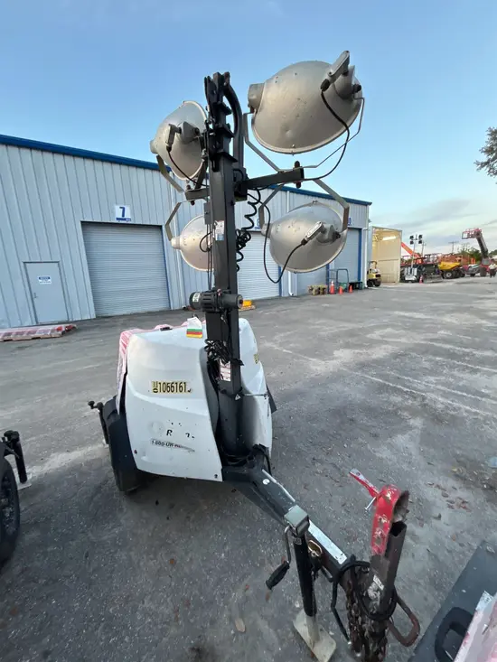 2017 Magnum Pro MLT6SM Portable Light Tower