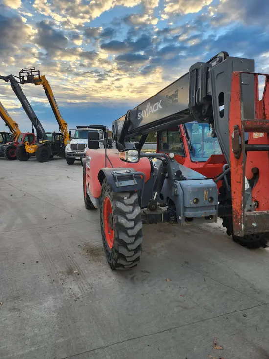 2016 Skyjack SJ643TH Forklift