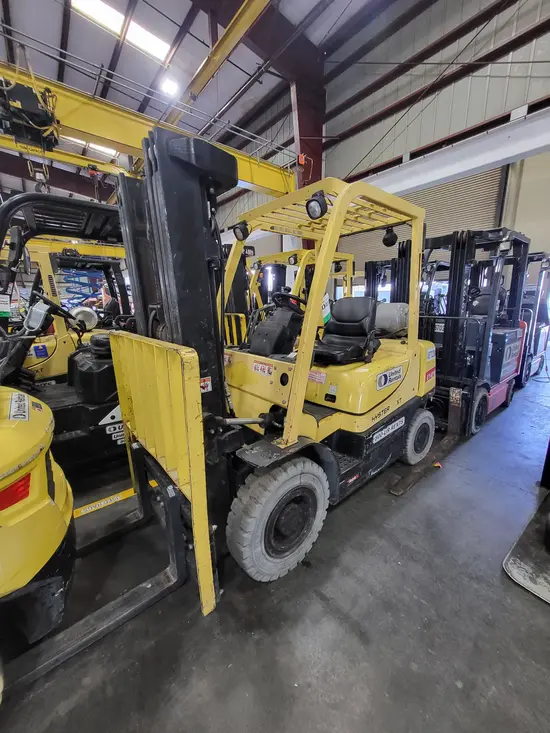 2017 HYSTER H50XT Warehouse Forklift