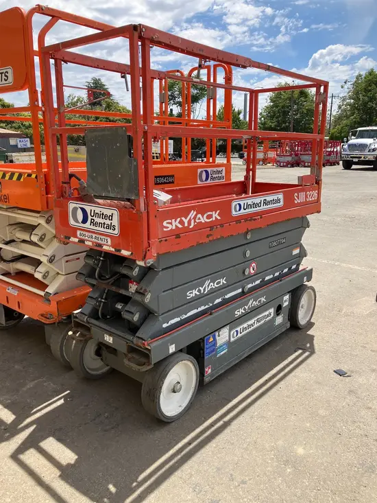 2018 Skyjack SJIII3226 Scissor Lift