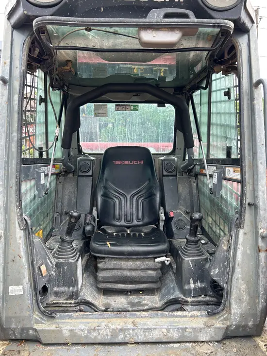 2019 Takeuchi TL12V2-CR Track Loader