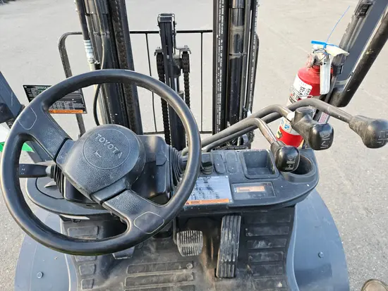 2019 Toyota 8FGU25 Warehouse Forklift