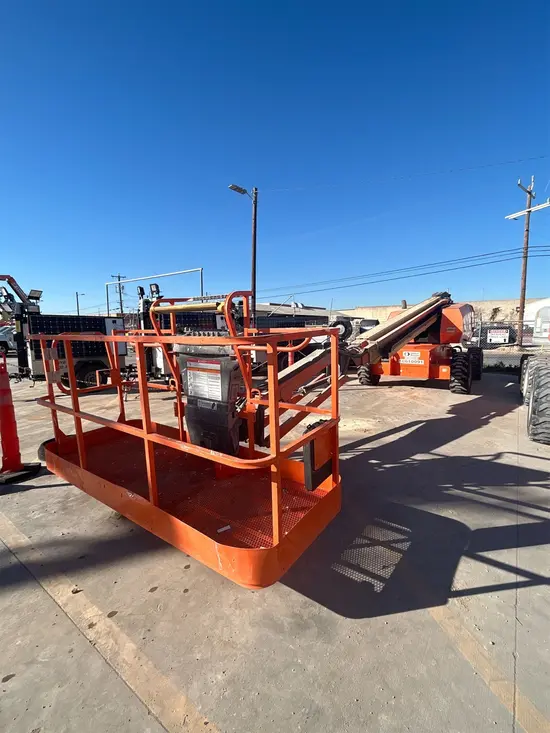 2017 JLG 660SJ Boom Lift