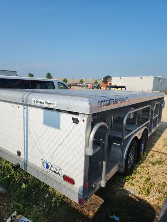 2021 Featherlite 3115-0017 Trailer