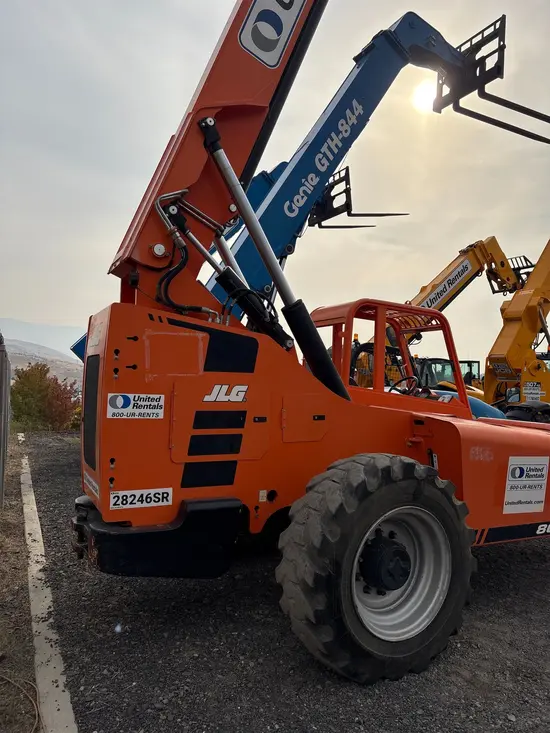 2017 SKYTRAK 8042 Forklift