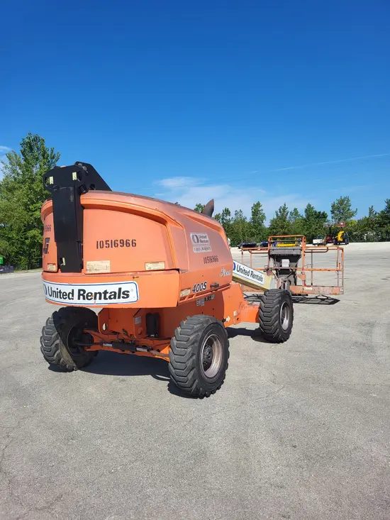 2016 JLG 400S Boom Lift