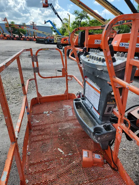 2017 JLG 600S Boom Lift