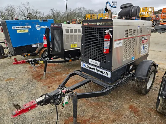 2019 Lincoln Electric VANTAGE 549 Welder