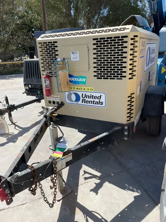 2018 Doosan P425/HP375WCUT4 Air Compressor